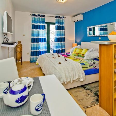 Villa Softic Hvar ฮวาร์ ภายนอก รูปภาพ