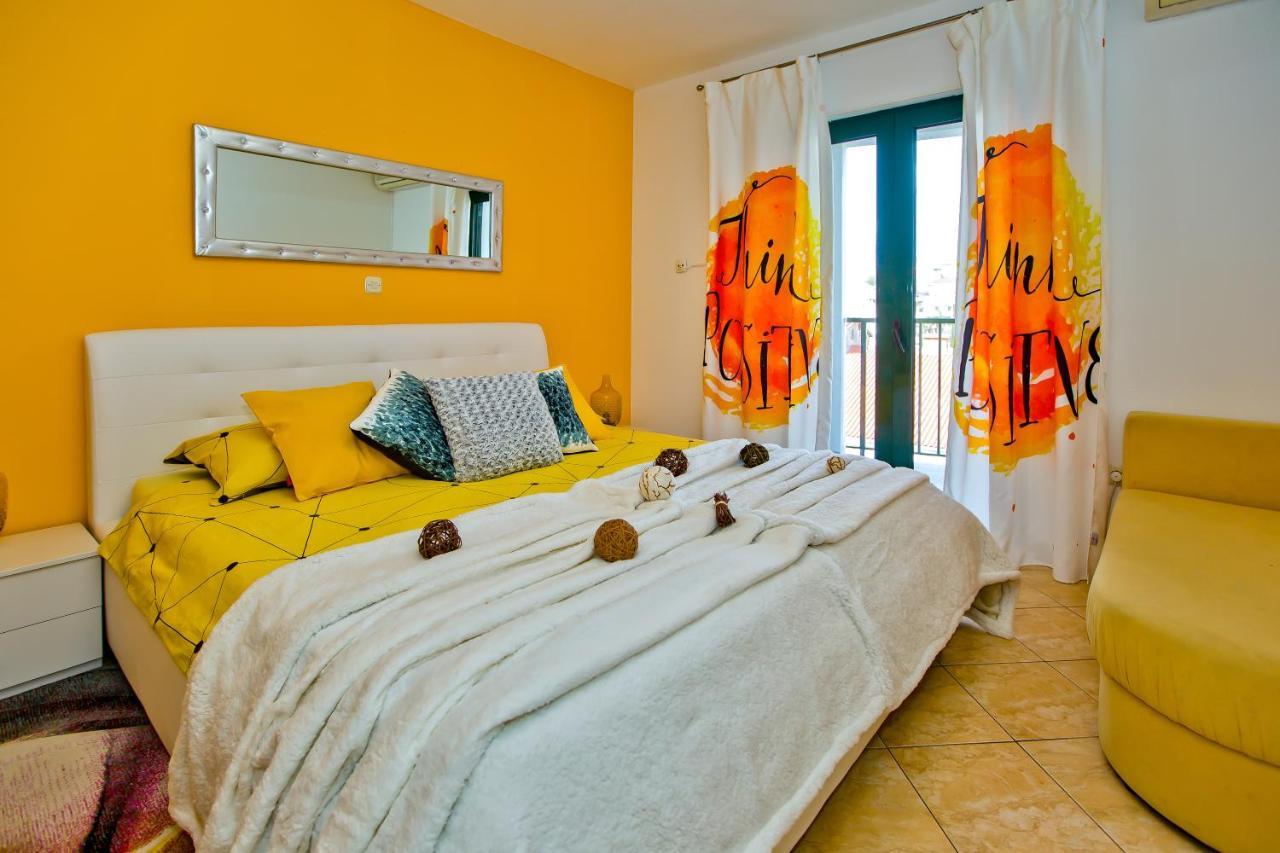 Villa Softic Hvar ฮวาร์ ภายนอก รูปภาพ