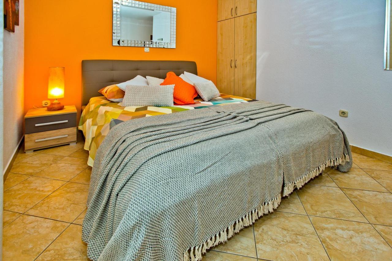 Villa Softic Hvar ฮวาร์ ภายนอก รูปภาพ