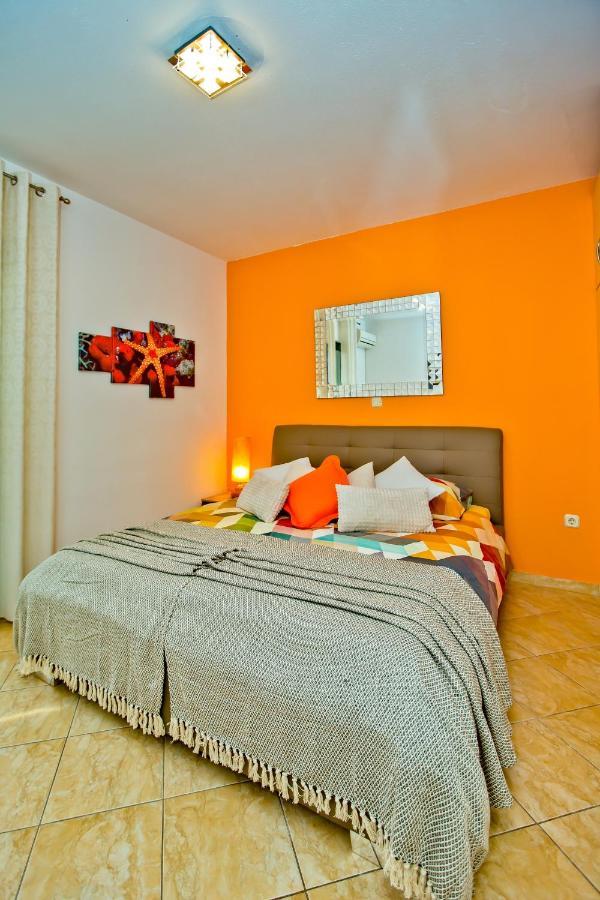 Villa Softic Hvar ฮวาร์ ภายนอก รูปภาพ