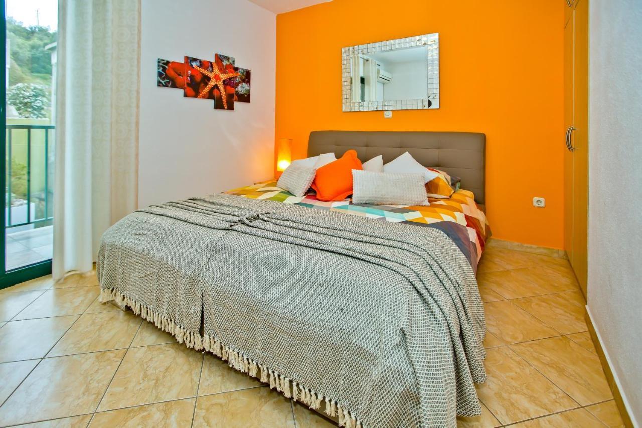 Villa Softic Hvar ฮวาร์ ภายนอก รูปภาพ