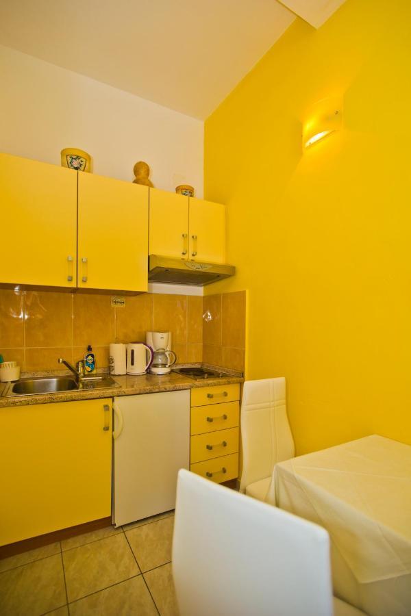 Villa Softic Hvar ฮวาร์ ภายนอก รูปภาพ