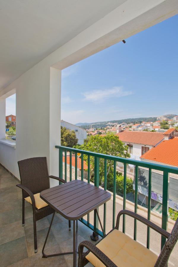 Villa Softic Hvar ฮวาร์ ภายนอก รูปภาพ